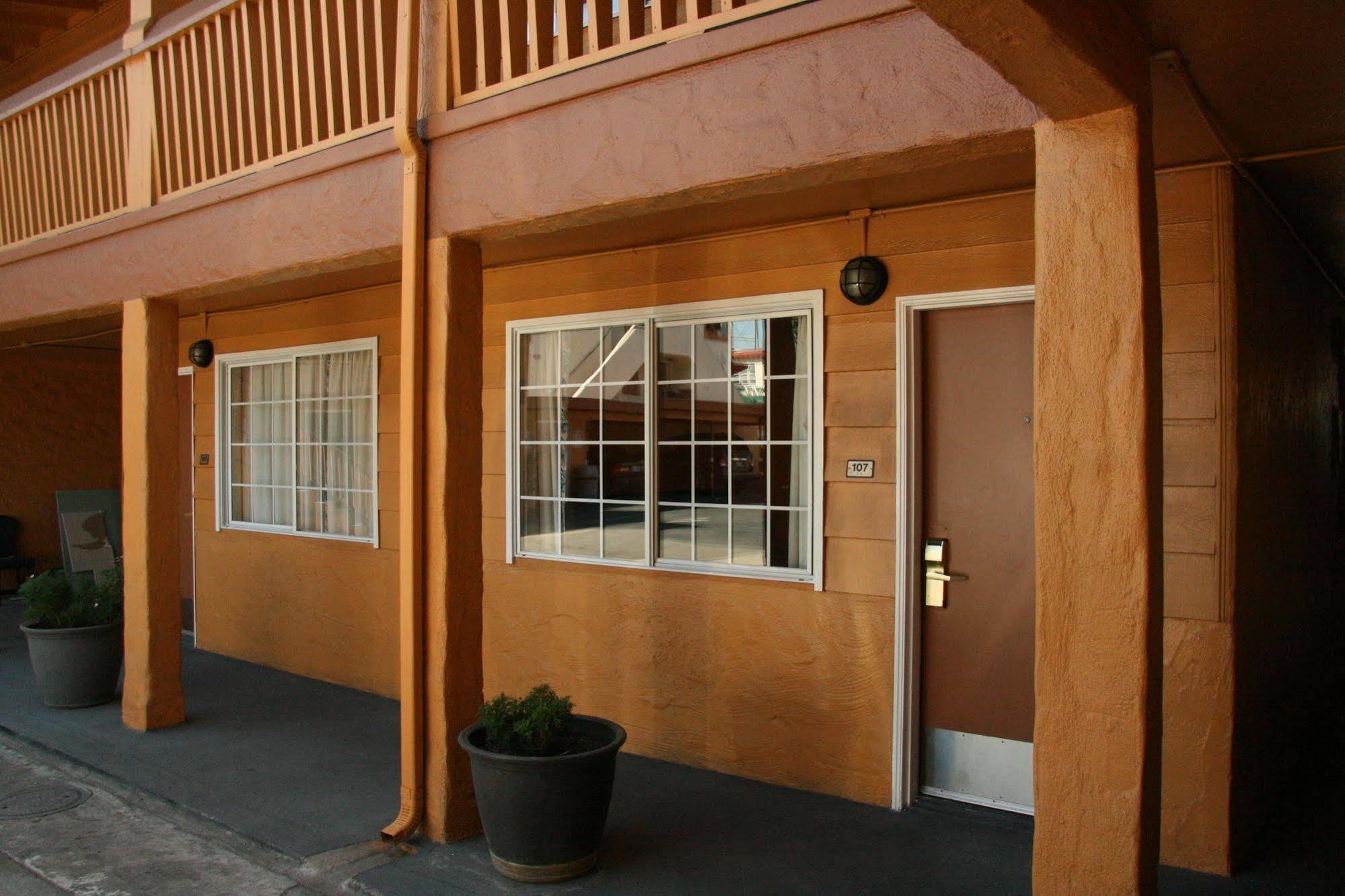 Navajo Lodge Lemon Grove Exterior photo